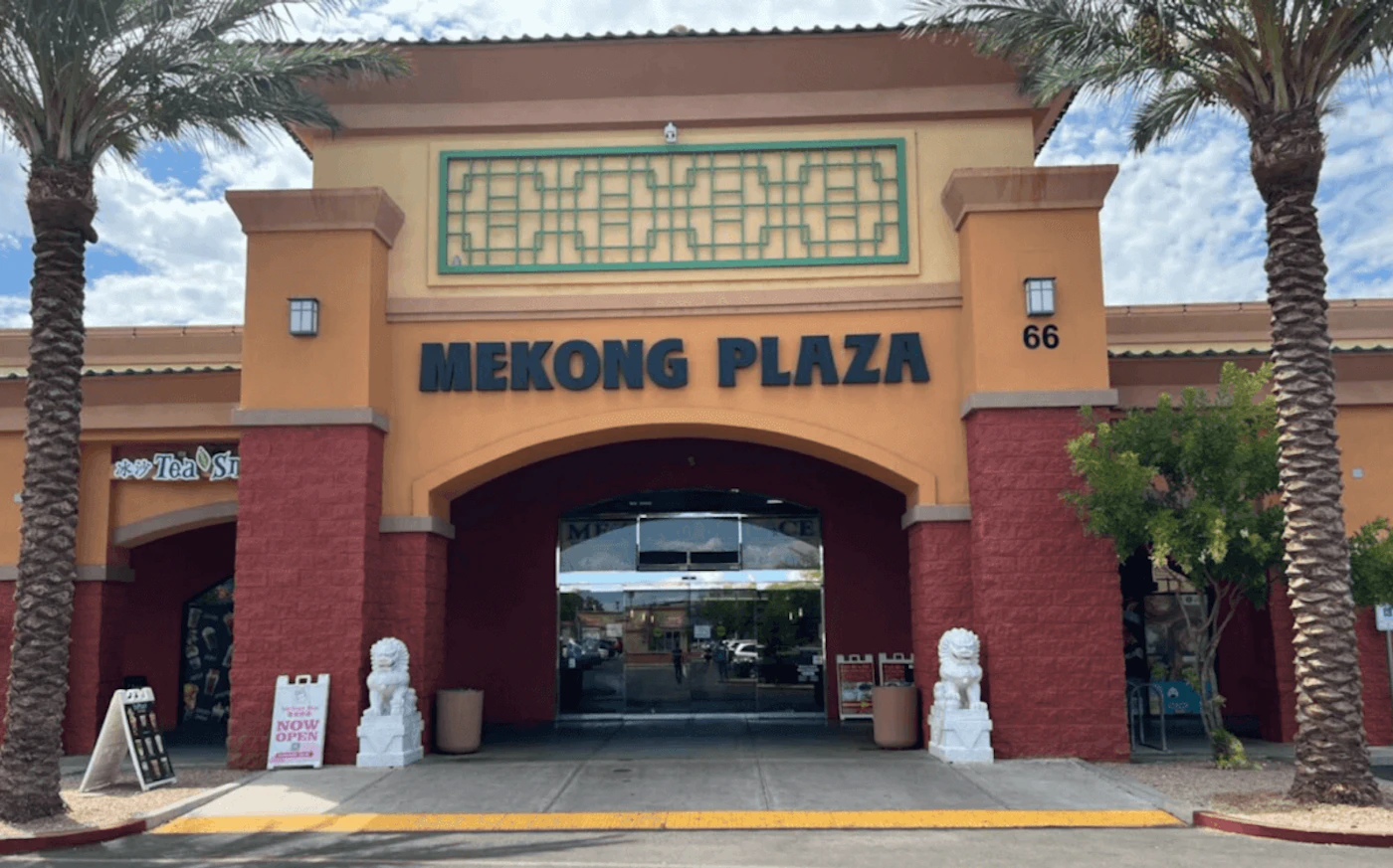 Mekong Plaza in Mesa (Photo by Robert Gundran)
