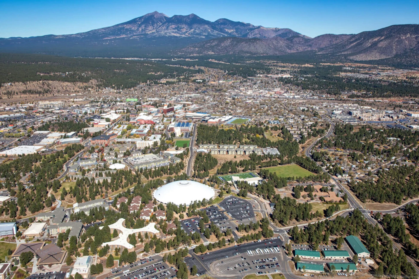 Flagstaff viewed from above in 2021 (Shutterstock Photo/Tim Roberts Photography)