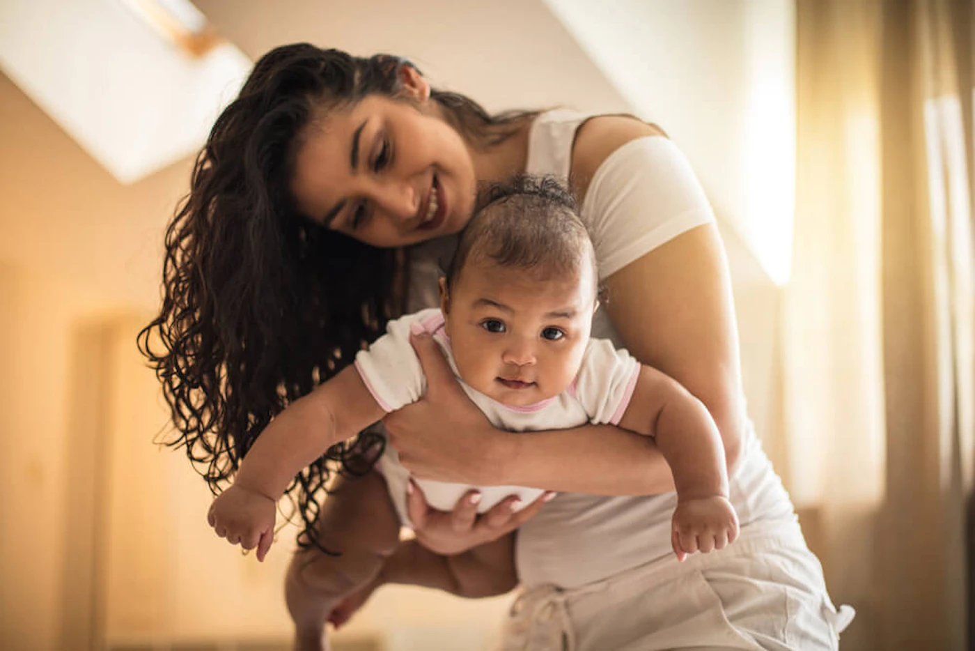 A new study from researchers, including a Duke University team, found some astounding impacts on babies when poor mothers are given cash aid. (Shutterstock)