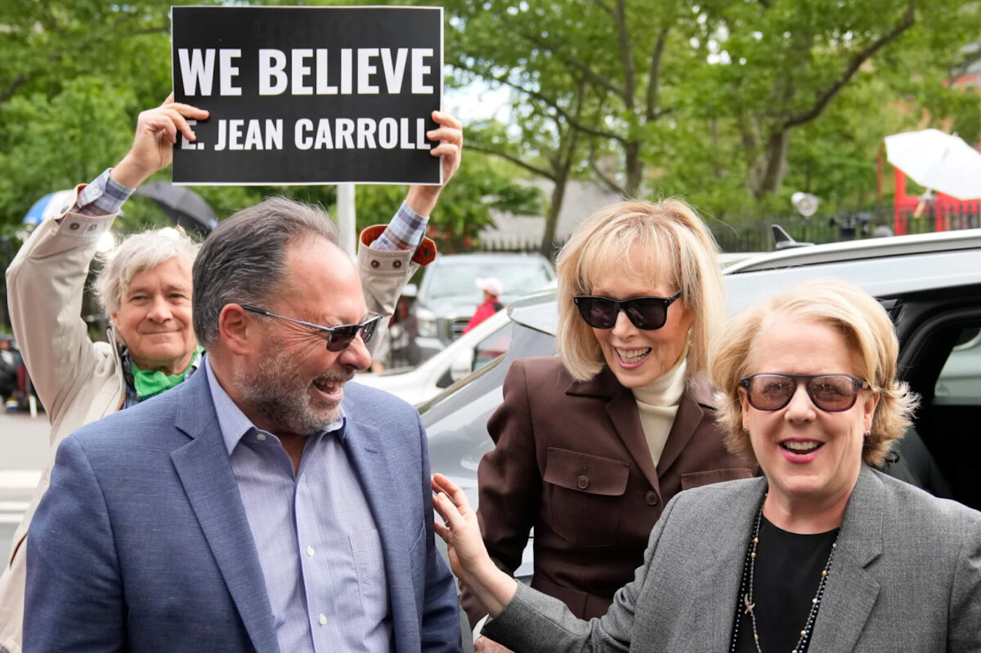 E. Jean Carroll, second from right, arrives at Manhattan federal court, Tuesday, May 9, 2023, in New York.  A jury in New York City is set to begin deliberations in a civil trial over Carroll’s claims that Donald Trump raped her in a luxury Manhattan department store. (AP Photo/John Minchillo)