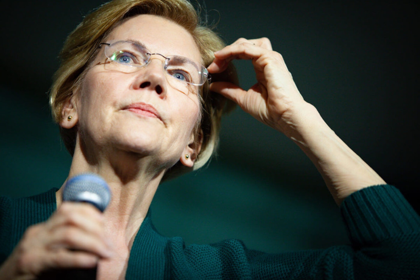 Elizabeth Warren Image via Shutterstock
