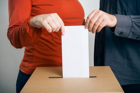 The economy is the main issue that interests women and men equally but from different perspectives. Latino-Voters-Florida
