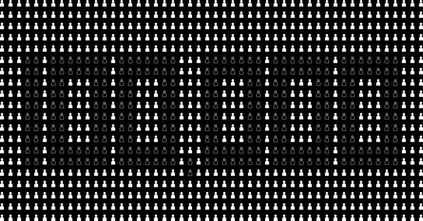 The number of figures (1000) illustrates just 1% of the official count of people who've died from COVID-19. Graphic via Desirée Tapia for COURIER